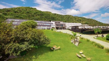 El hotel se encuentra en