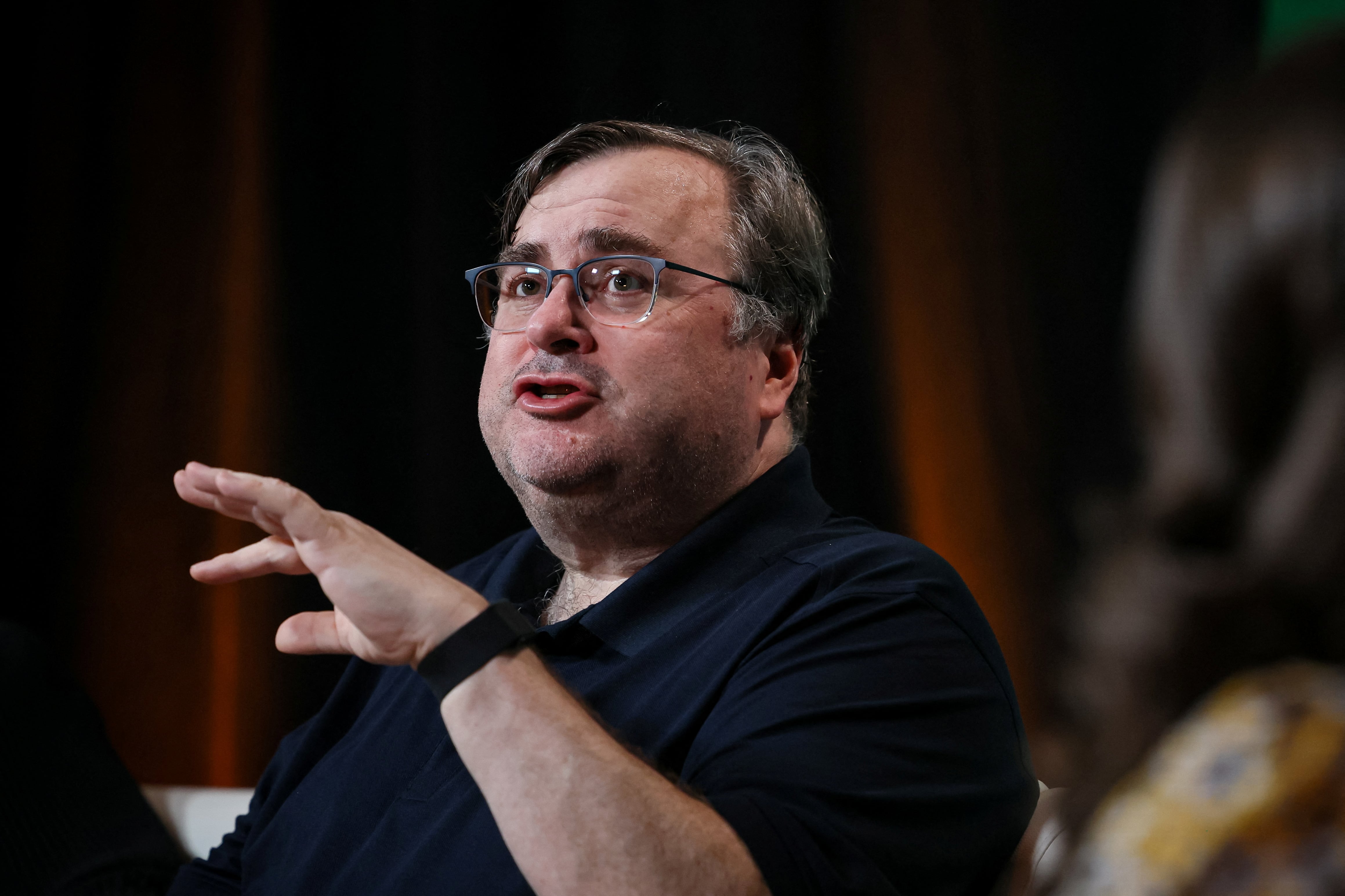 Reid Hoffman, cofundador de LinkedIn, sostiene que el compromiso total y no el equilibrio laboral es determinante para alcanzar el éxito. (Foto: REUTERS/Brendan McDermid)