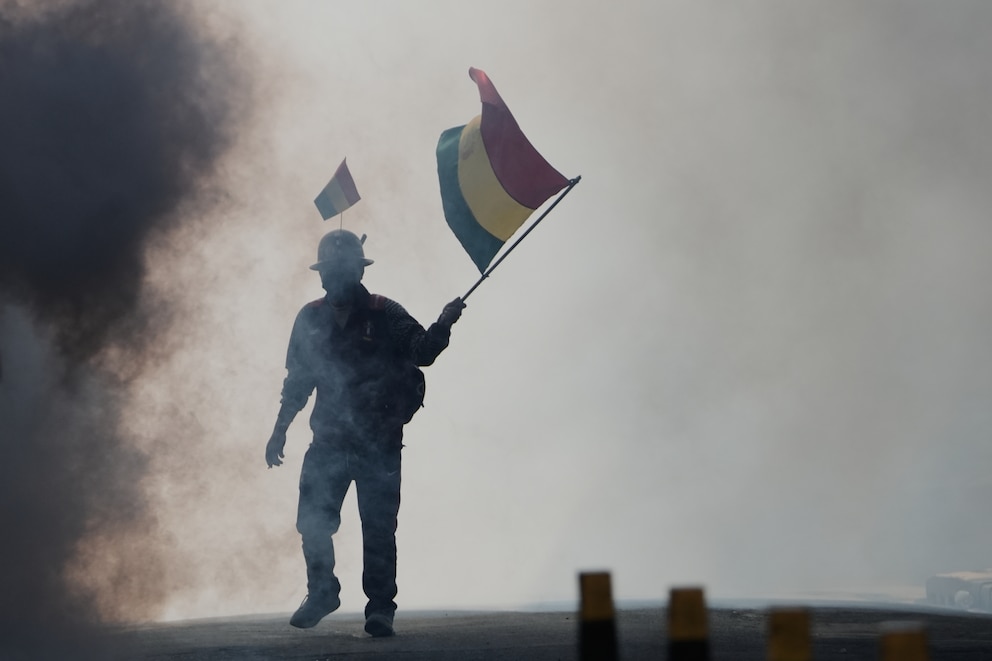 KU2IVJ2DINF45IQAB76IOHUCYA