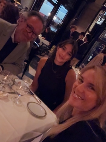 El viaje desde Madrid hasta la capital británica permitió el reencuentro familiar