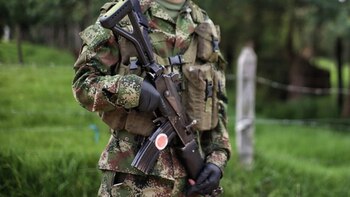 El hombre se hizo pasar