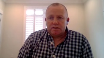 El comodoro Stephen Anderson