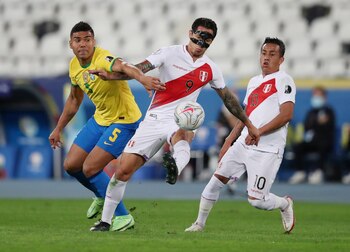 Gianluca Lapadula le causó problemas