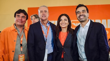 Mario Calzada deja el PRI y llega a MC rumbo a 2027.