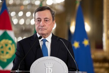 Draghi durante su discurso tras