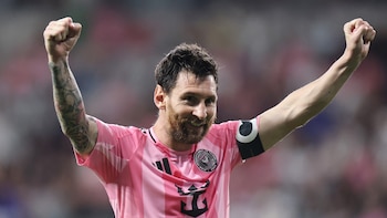 Cuatro goles, una asistencia y una jugada “a lo Maradona”: la histórica actuación de Messi en la aplastante victoria del Inter Miami