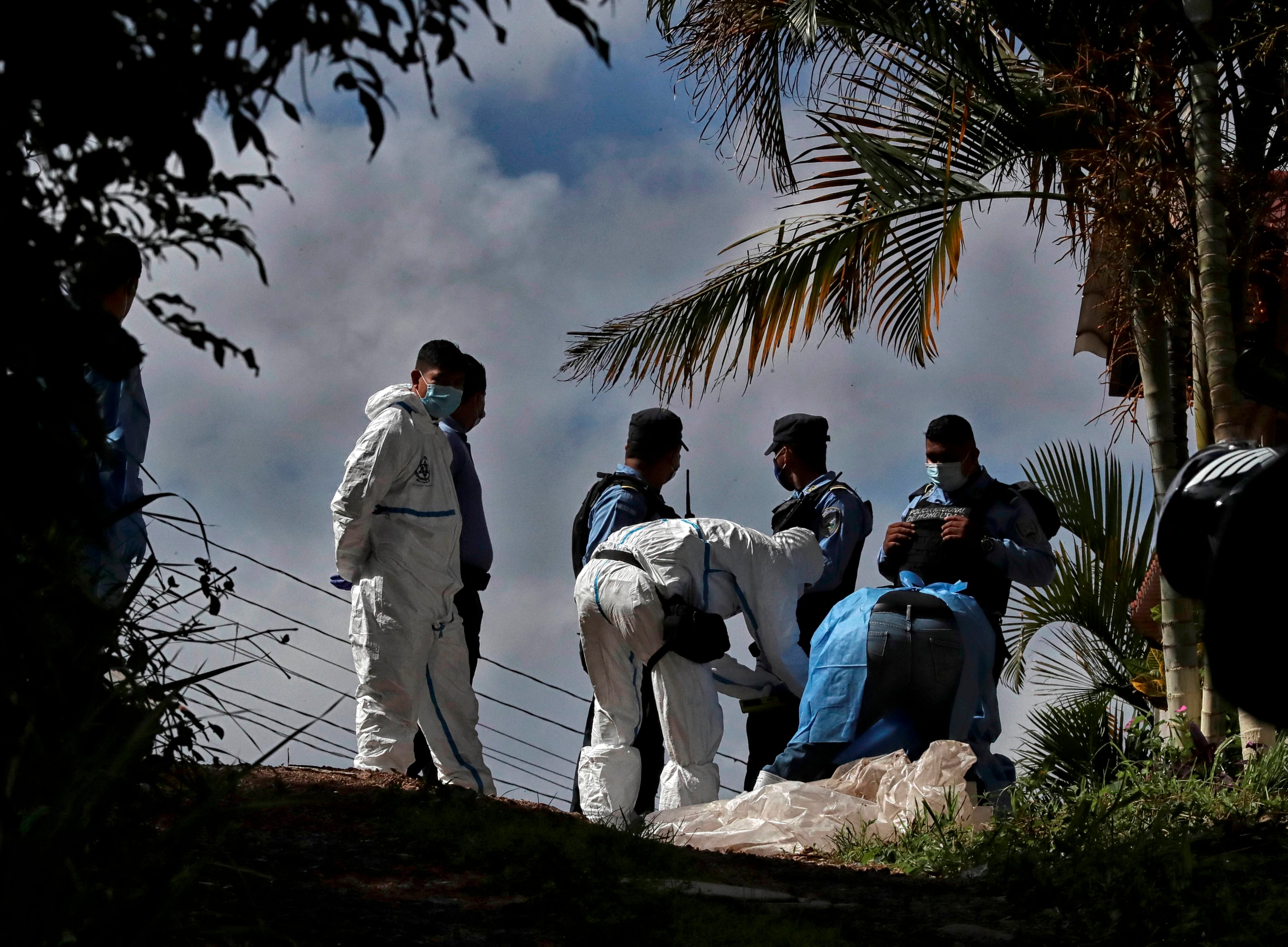 Las víctimas del triple asesinato en Honduras presentaban heridas de arma de fuego y fueron encontradas dentro de la casa, muy cerca una de otra.