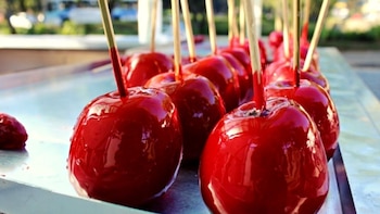 Cómo preparar manzana acaramelada -