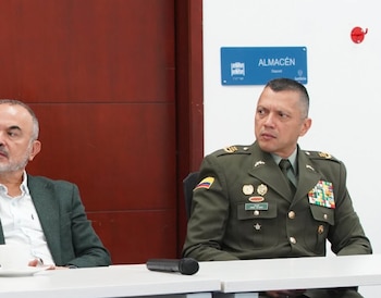 El coronel Delgado aparecía en una investigación por presunto tráfico de influencias y manejo irregular de municiones, armas y explosivos - crédito Ministerio de Justicia