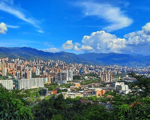 Con una inversión histórica, la administración de Federico Gutiérrez busca mejorar la infraestructura educativa con la creación de nueve megacolegios y siete jardines infantiles en la ciudad - crédito Tripadvisor