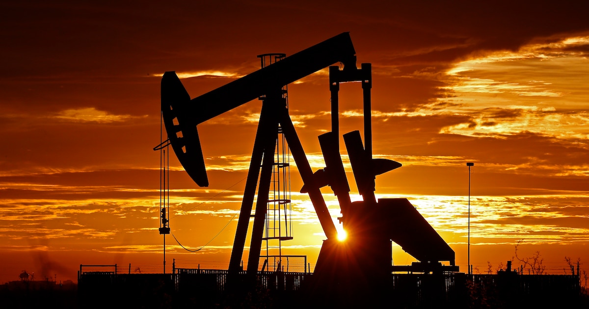 ¡Alerta Colombia! La Caída del Petróleo Golpea las Finanzas y el Dólar: ¿Qué Pasará con la Economía?