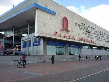 Centro comercial Plaza Imperial -
