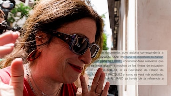 La exconcejal socialista Leire Díez a su llegada a la sede del PSOE en Ferraz, a 3 de junio de 2025, en Madrid (España). (Carlos Luján - Europa Press)