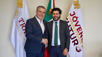 El secretario del Trabajo, Marath