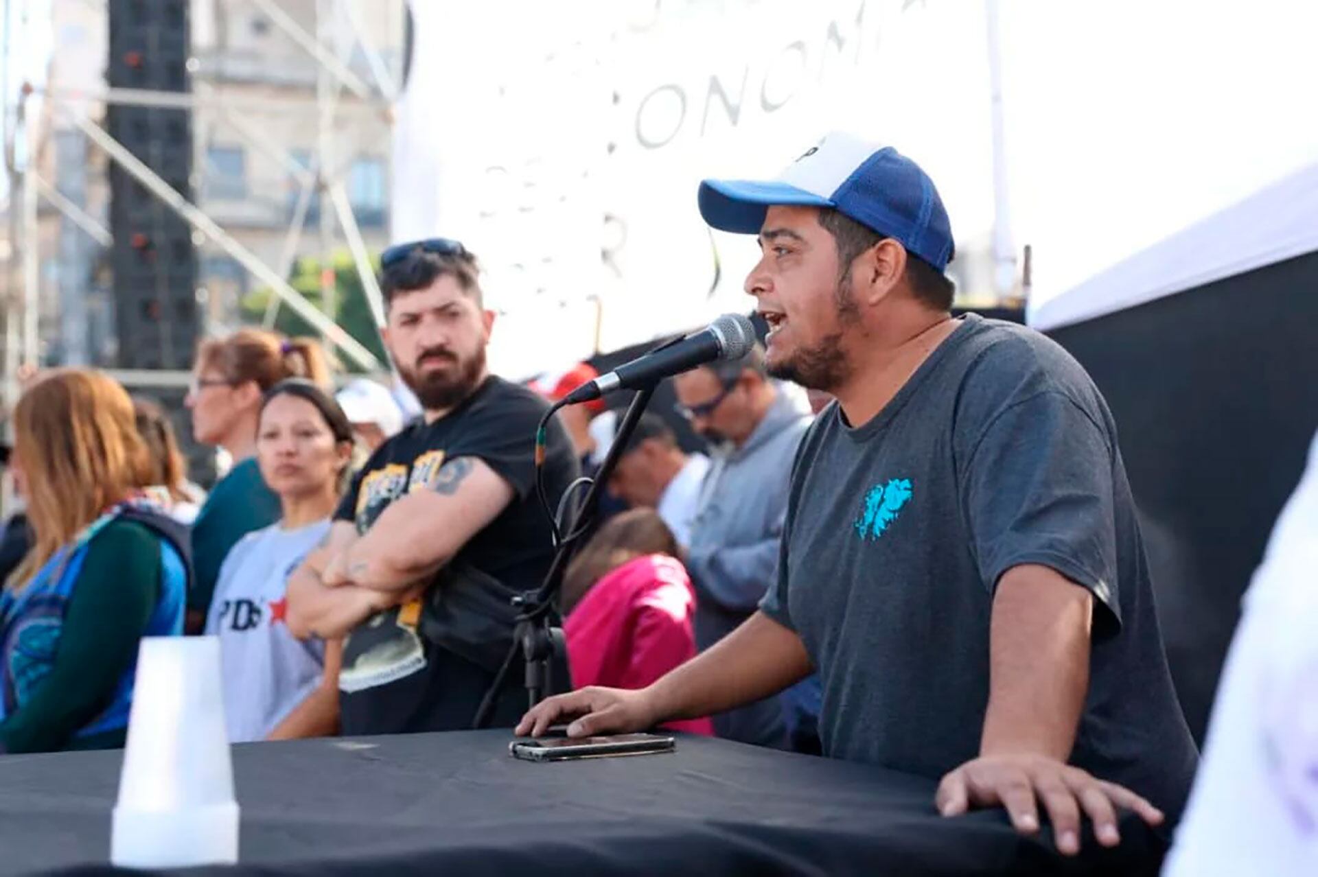 “Estamos trabajando para hacer una movida importante a principio de diciembre con todos los movimientos sociales, populares