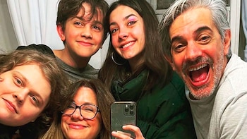 El emotivo mensaje de Nancy Dupláa por los 16 años de su hijo Julián: “Compañero en todas”