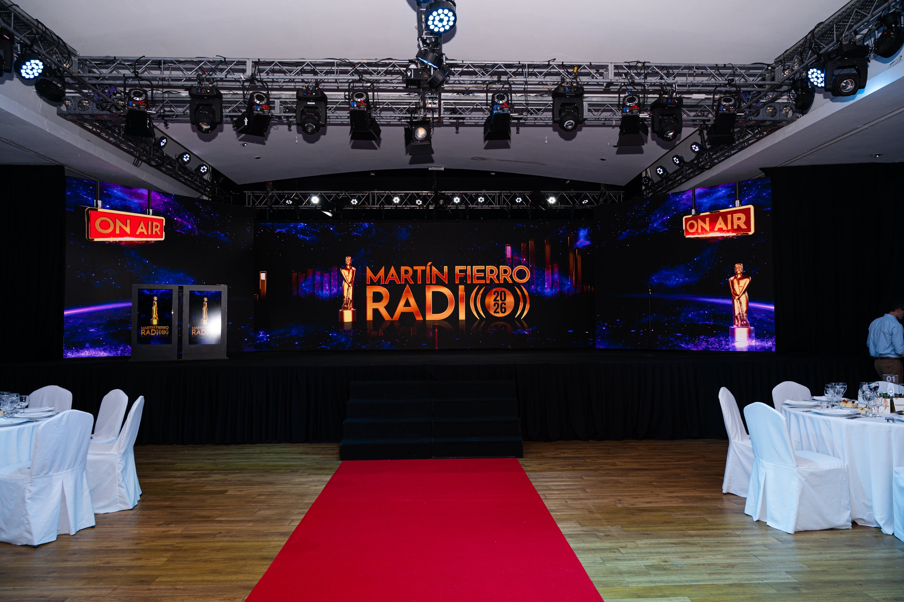 Así lucía el salón del Goldencenter de Parque Norte en la noche de los Martín Fierro de Radio 2026
