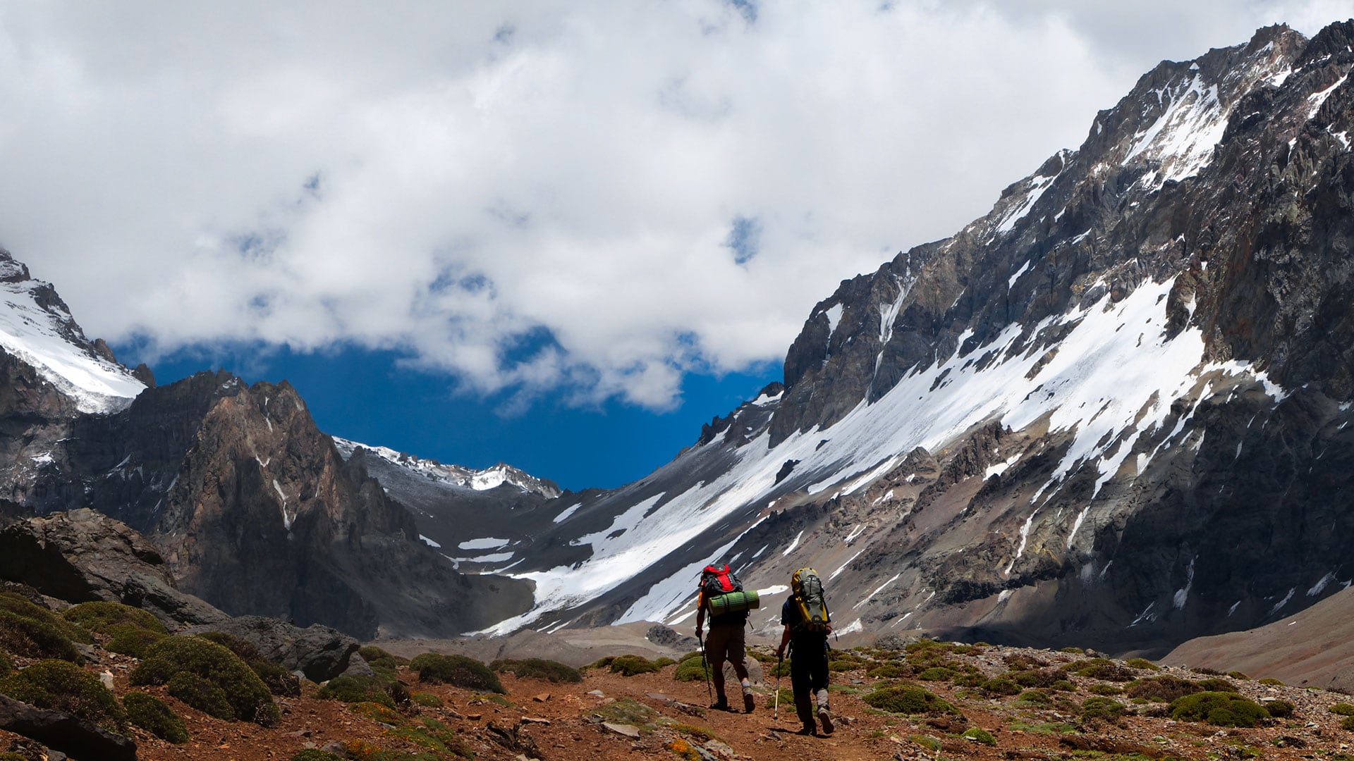 La resolución no afecta el trekking ni el andinismo tradicional