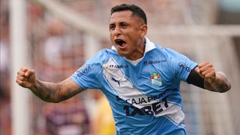 La dedicatoria de Yoshimar Yotún a Julio César Uribe tras el triunfo de Sporting Cristal: “Es un ídolo nacional y merece respeto”