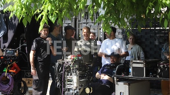 Adrián Suar filmando en Versailles