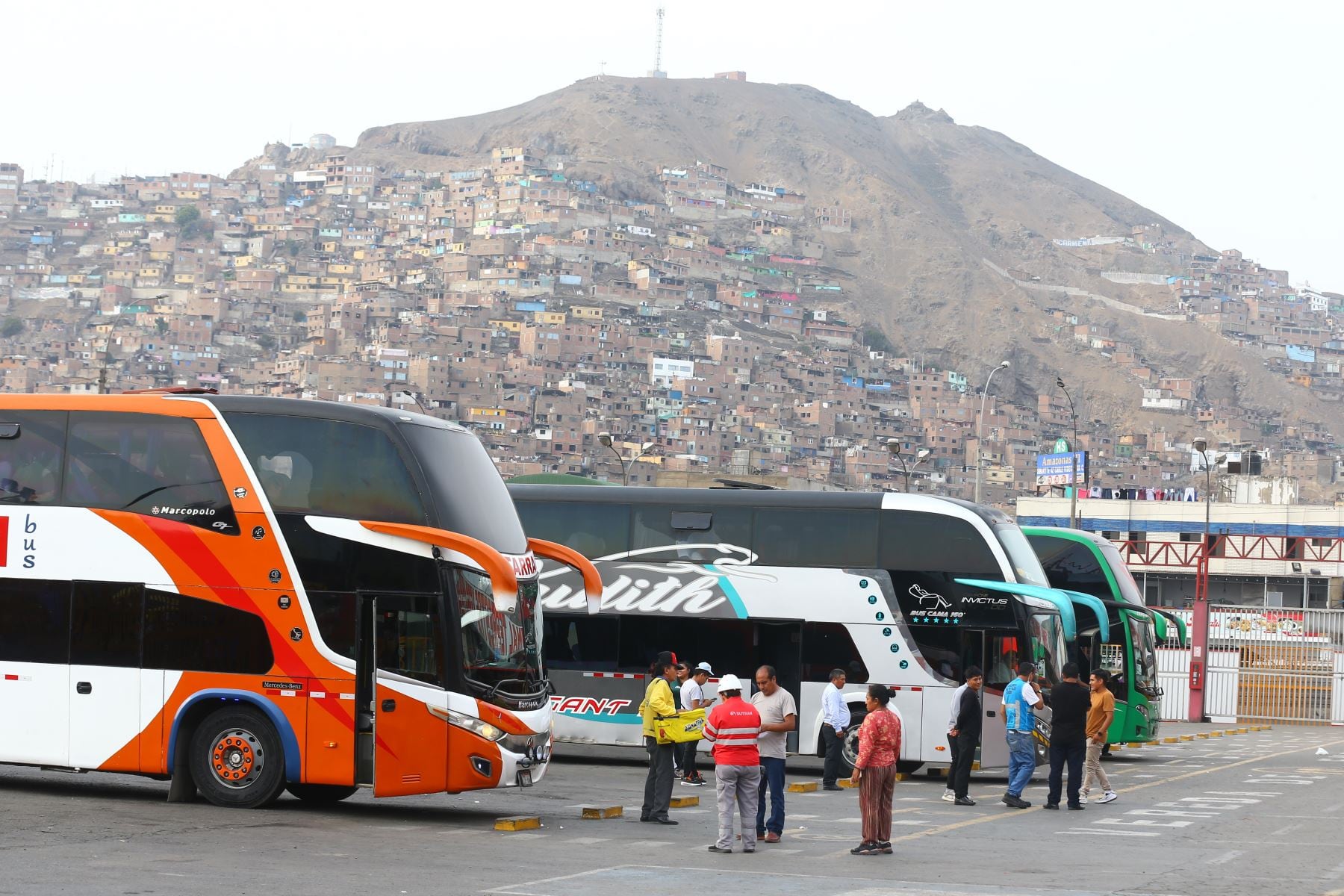 Por primera vez en cuatro años, trabajadores privados no tendrán feriado largo por Fiestas Patrias