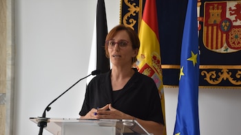 Mónica García asegura que el Gobierno se ocupará del riesgo de salubridad en Ceuta y niega el colapso sanitario: cifra en un 50% la ocupación de los hospitales