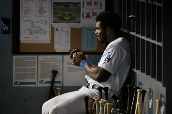 El exjugador de los Dodgers de Los Ángeles, Yasiel Puig, fue uno de los cubanos introducidos ilegalmente en Estados Unidos por un grupo delictivo conocido como la Mafia Cubana. Crédito: Jae C. Hong/Associated Press.