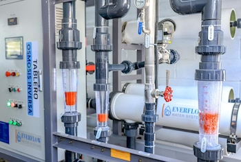 La Planta Desalinizadora El Majahual mejora el acceso al agua potable para 140 familias y turistas en la zona costera de La Libertad Costa. (Foto: Secretaría de Prensa de la Presidencia)