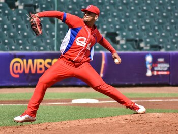 Lanzador zurdo cubano Naykel Cruz (WBSC)