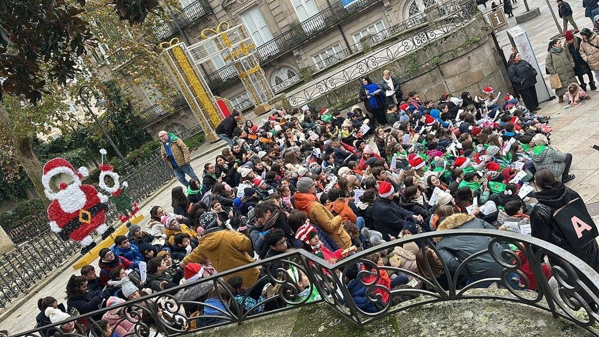 Niños de toda España repartirán tres millones y medio de estrellas para felicitar la Navidad en nombre de los misioneros