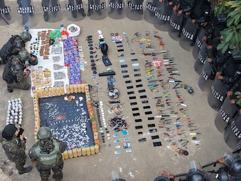El director del Sistema Penitenciario afirmó que el túnel en Pavón se construyó con piochas y palas, y anunció una investigación por posible participación de personal penitenciario.