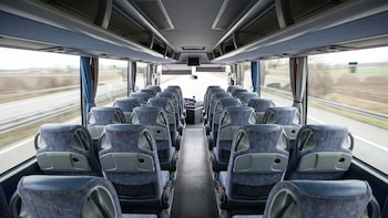 Le deniegan la incapacidad laboral a un conductor de autobuses pese a los efectos de su medicación: “Tomo diazepam, antidepresivos... en conjunto son una bomba”