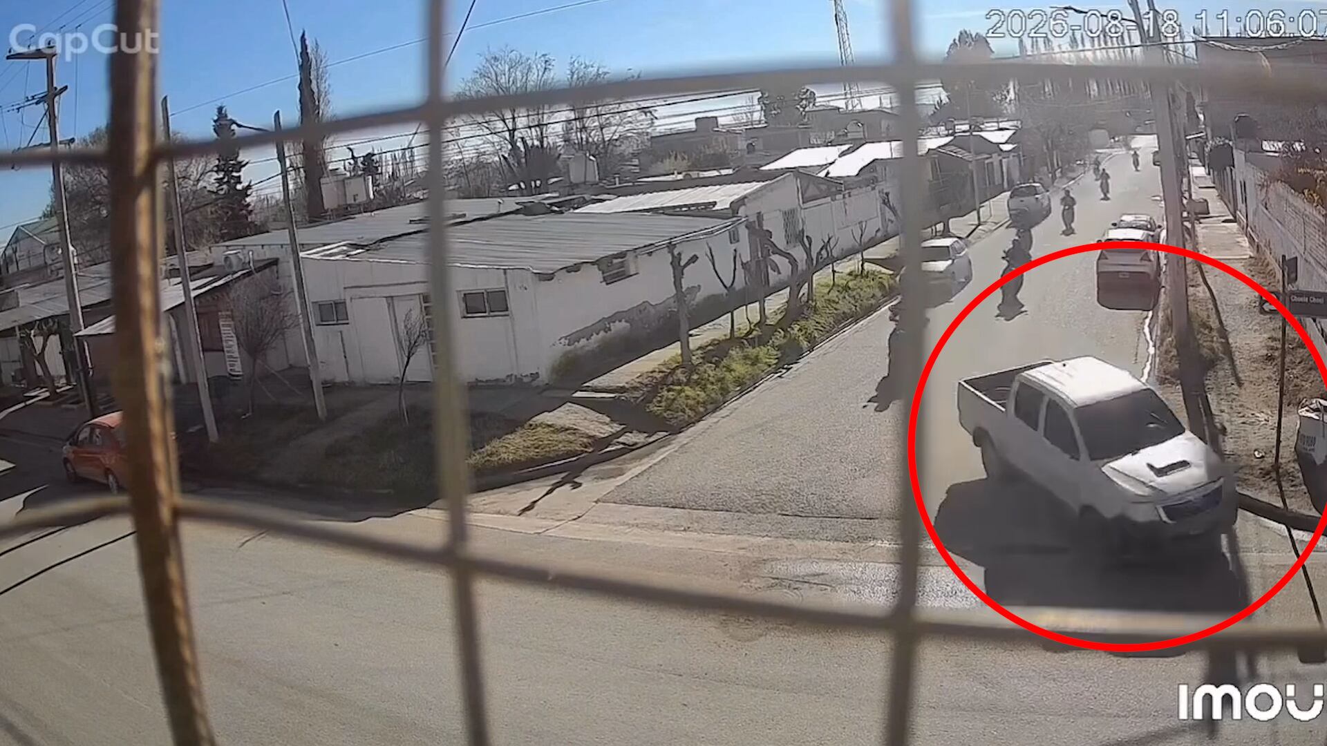 Persecución policial culmina en un choque y detención en Neuquén
