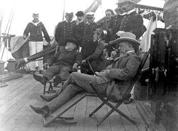 En la cubierta del barco.