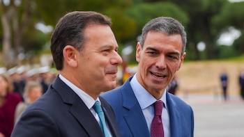 Sánchez defiende la fragata a