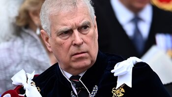 Carlos III eliminará el servicio