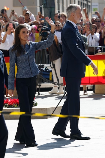 Los reyes llegan a Ceuta. EFE/Chema Moya)