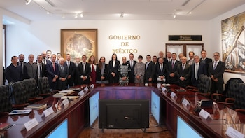 Sheinbaum se reúne en Palacio