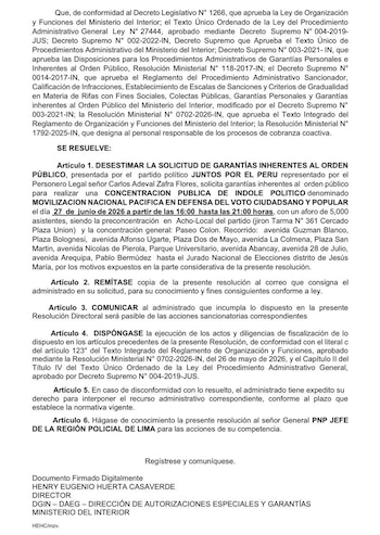 Documento oficial con texto en español, encabezado "SE RESUELVE:", artículos numerados del 1 al 6 y una sección de firma con nombres y cargos