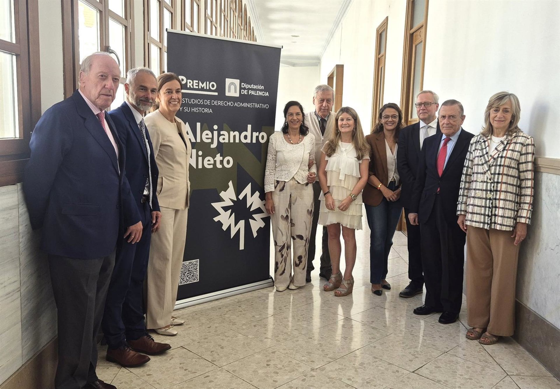 10/09/2026 Foto de familia de los integrantes del jurado del I Premio 'Alejandri Nieto' de Derecho Administrativo.
POLITICA ESPAÑA EUROPA CASTILLA Y LEÓN
DIP PALENCIA