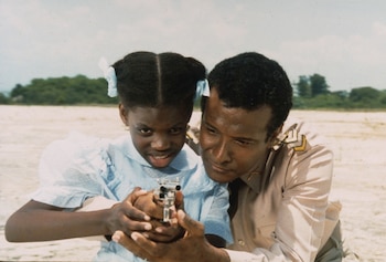 'The Man by the Shore' de Roaul Peck, el gran cineasta de Haití