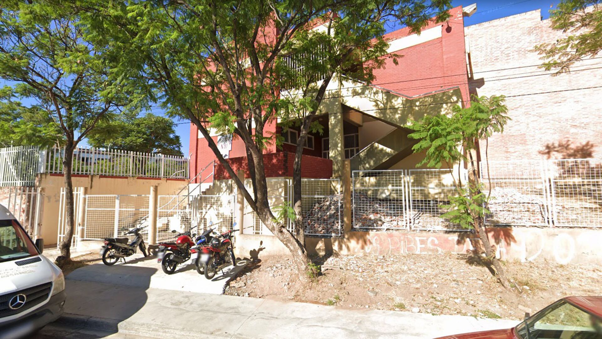 La escuela donde ocurrió el ataque