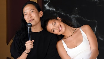 Alexander Wang y Bella Hadid