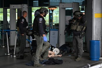 La policía abatió al atacante en el lugar (REUTERS/Rami Shlush)