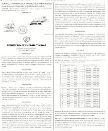 Documento oficial impreso con texto, dos tablas de coordenadas, sellos institucionales y firmas de autoridades