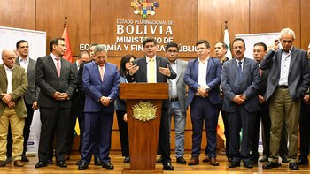 Bolivia dice que bajará su