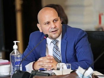 El ministro de Cultura se