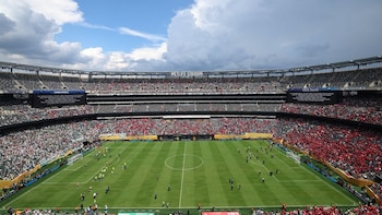 Calor extremo, riesgos de golpes de calor y pausas “demasiado cortas”: expertos en salud alertan a la FIFA sobre el Mundial 2026