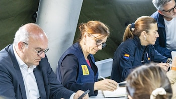 España y la OMS resaltan que el mecanismo de desembarco está funcionando "con toda normalidad"