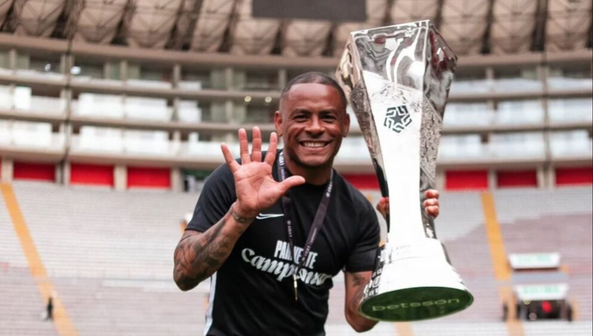 La historia de Wilmer Aguirre con Alianza Lima estuvo marcada por campeonatos y momentos inolvidables, pero su último capítulo tuvo un desenlace amargo. El